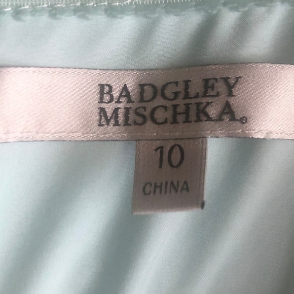 BADGLEY MISCHKA NWT Elegant Floral Gown Light Blue - Picture 4 of 6